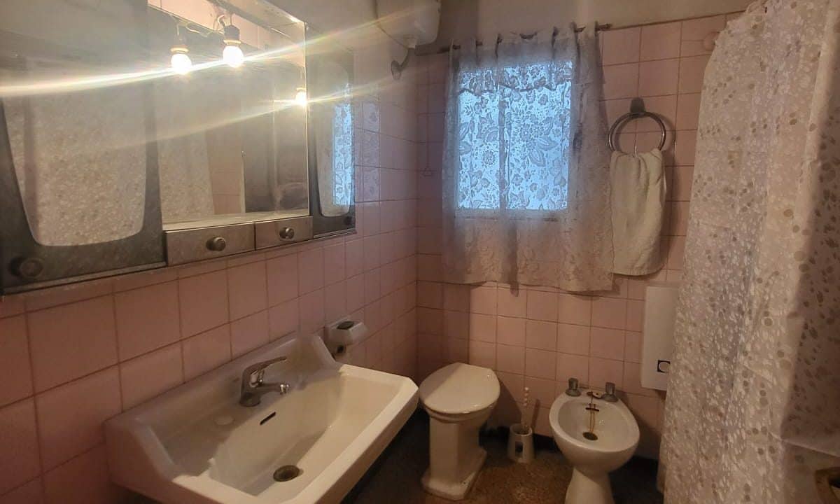 7796c4cf-fb65-4e7d-aefa-39dcf63a7bb2