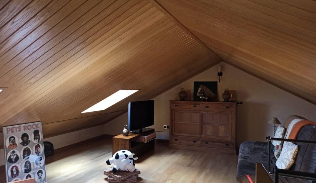 IMG-20250516-WA0031